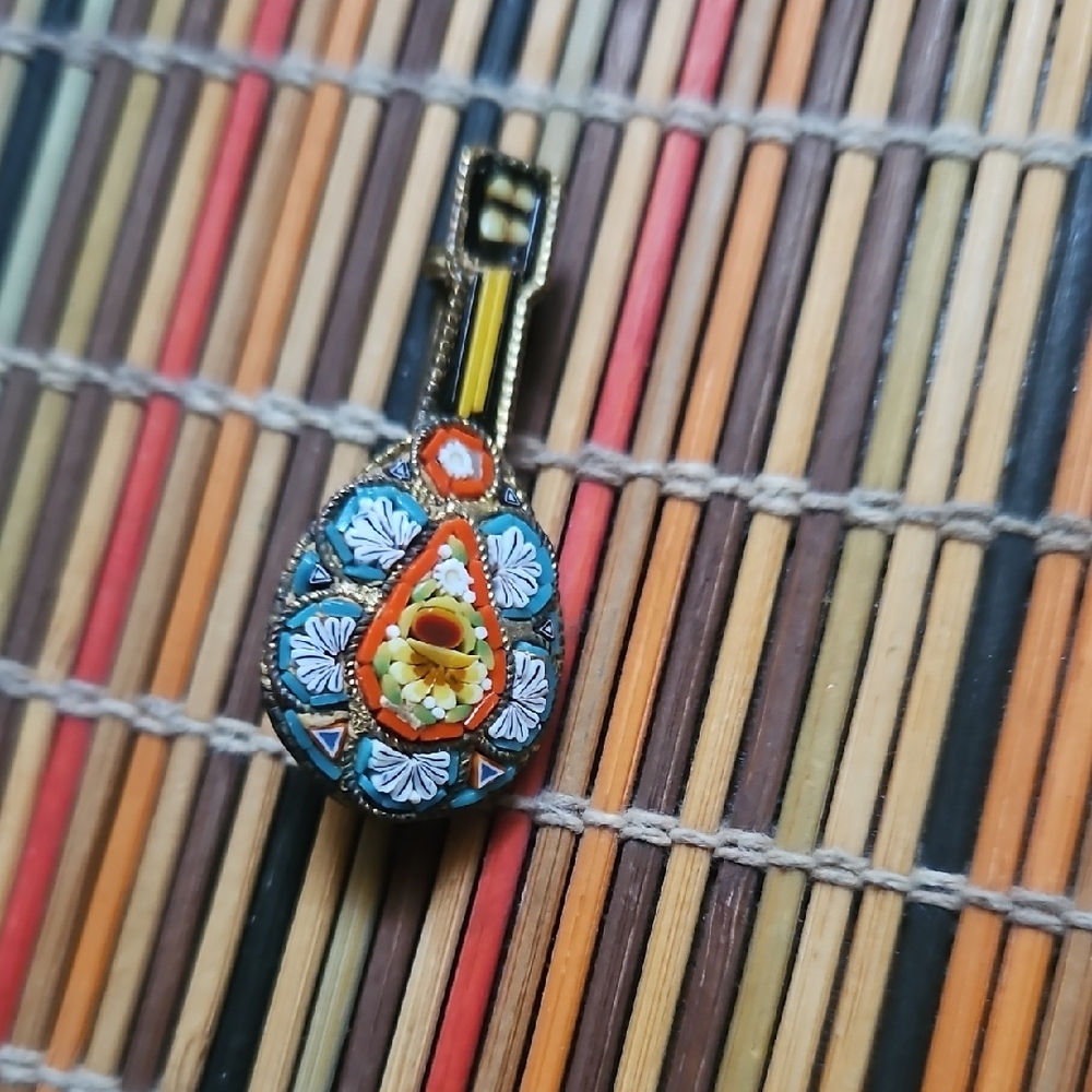 Elegant Floral Mosaic Brooch